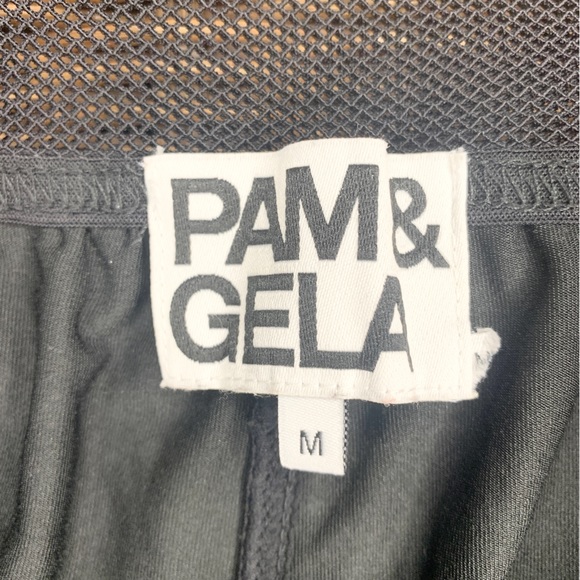 Pam and Gela Star Print Biker Shorts Size M - Picture 7 of 10